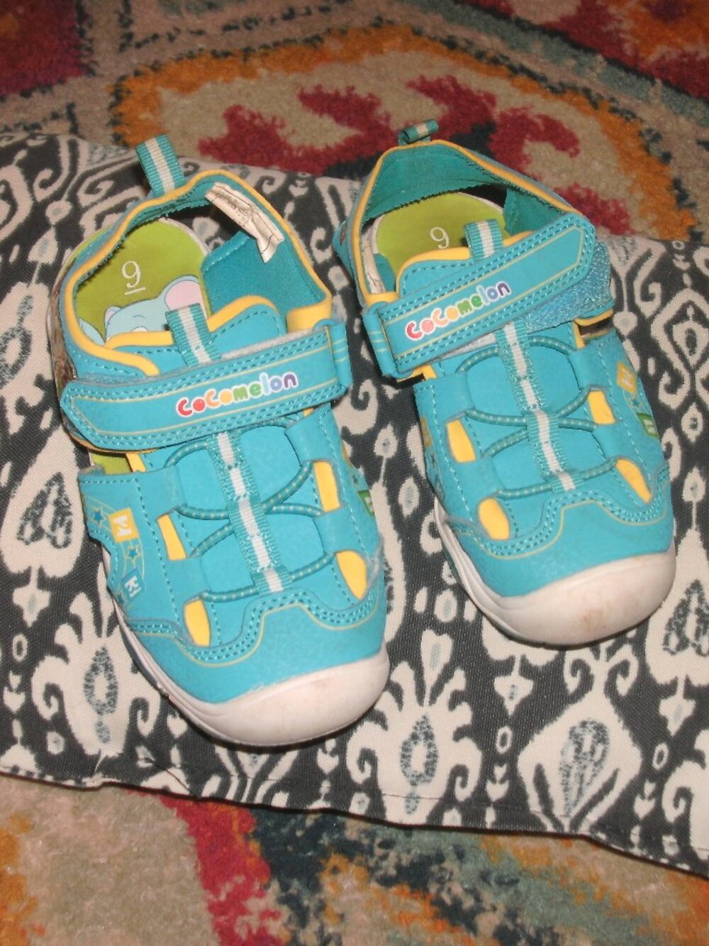 Cocomelon Blue Close Toe Sport Sandal Shoes toddler size 9